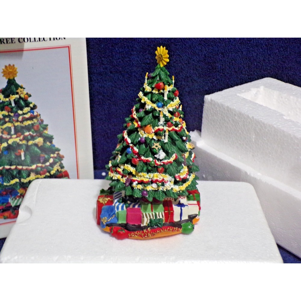 Vintage 2000 Decorated Christmas Tree Plays Music & Turns Frohlke Weinhnachten